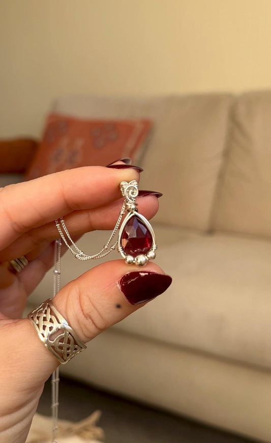 Garnet Pendant Necklace in 925 Sterling Silver
