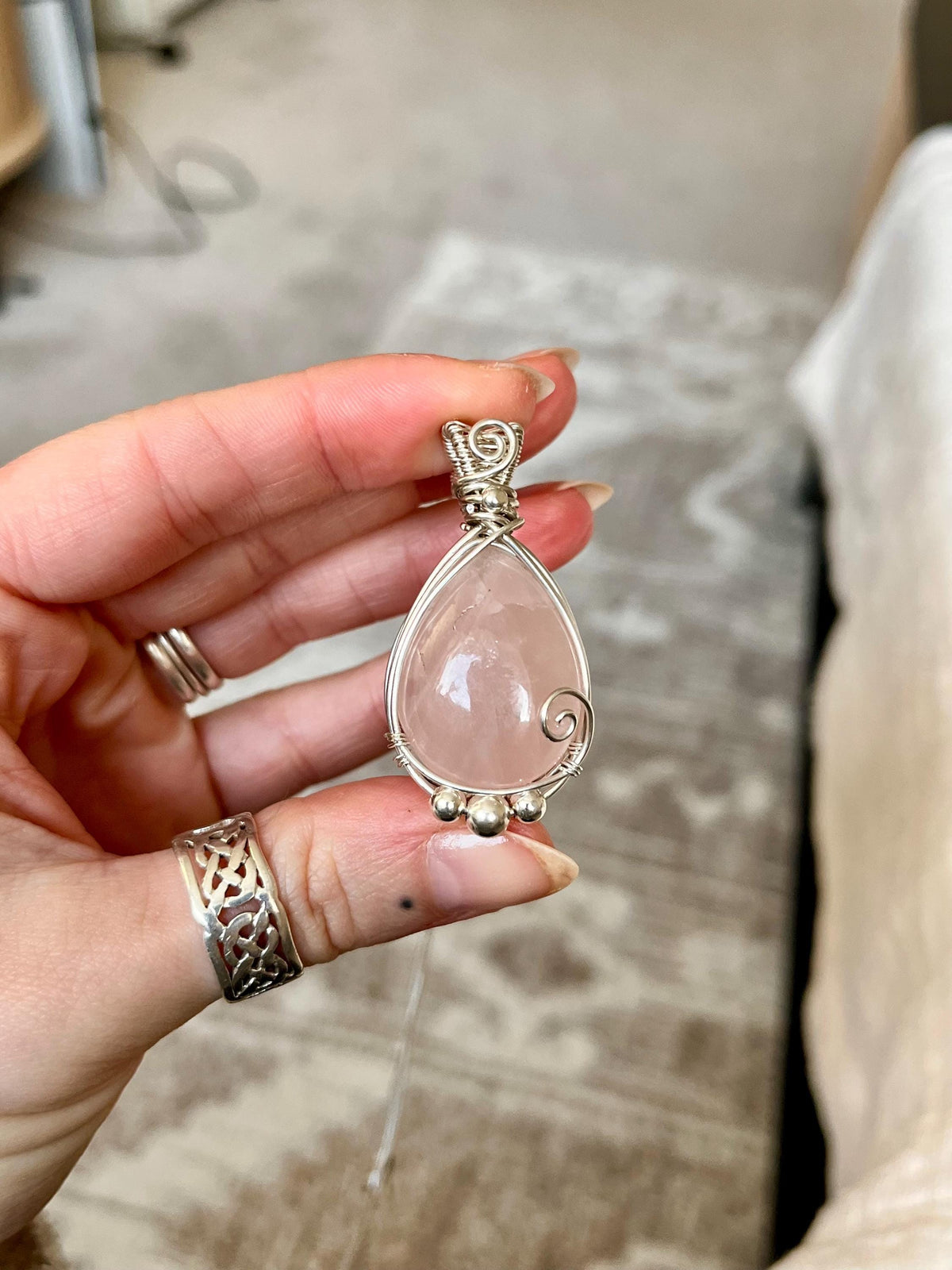 Rose Quartz Pendant Necklace