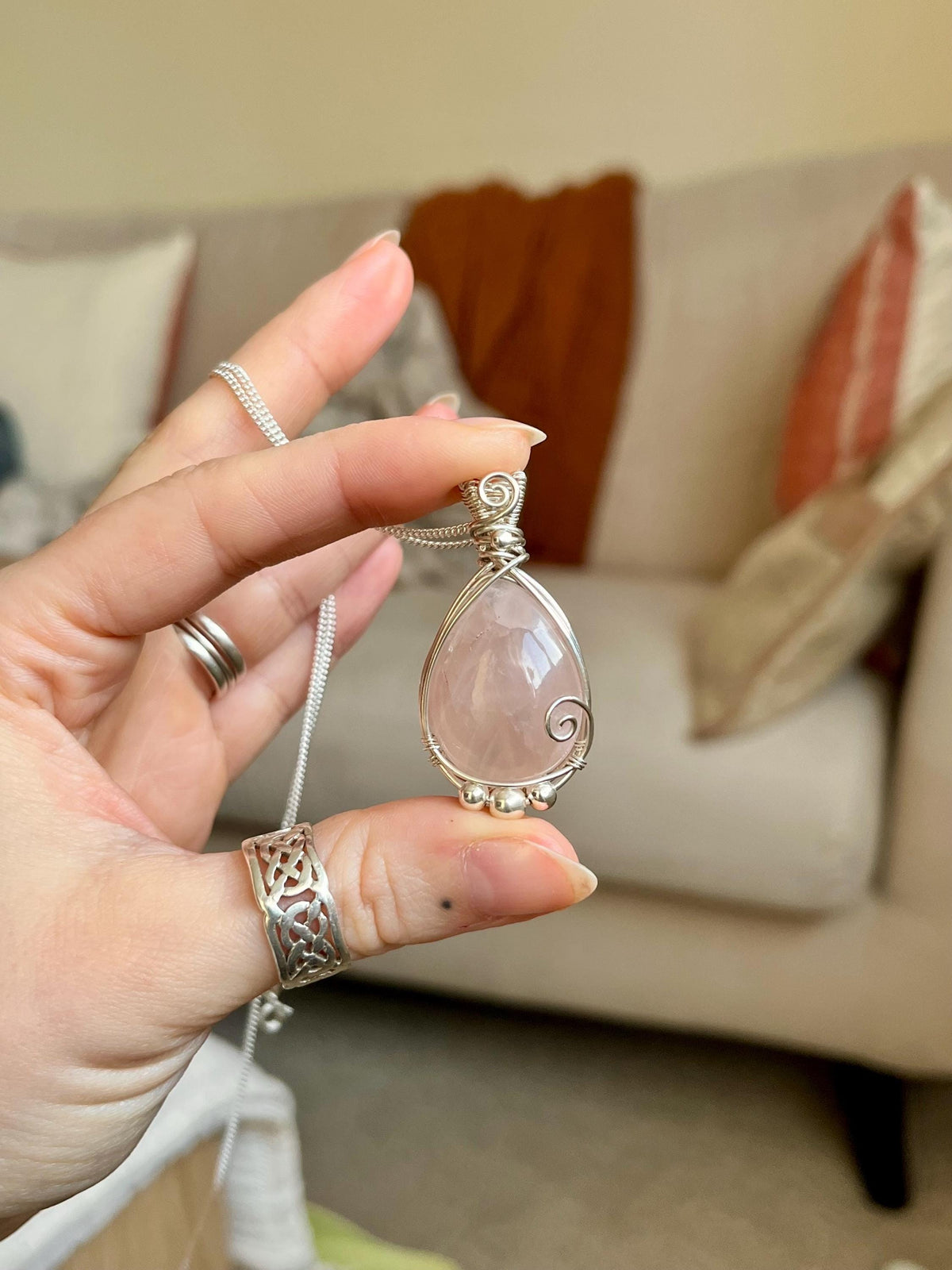 Rose Quartz Pendant Necklace