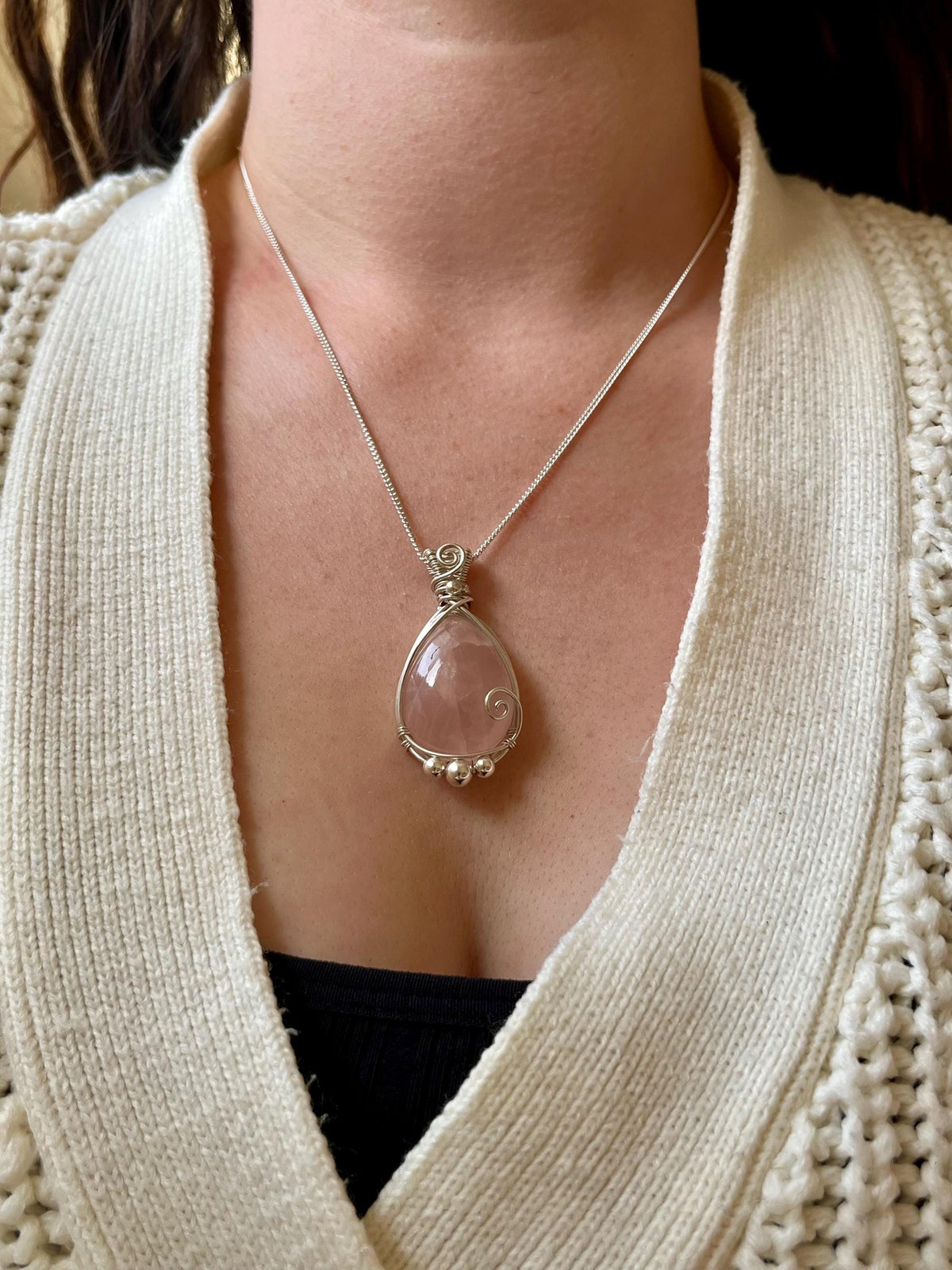 Rose Quartz Pendant Necklace
