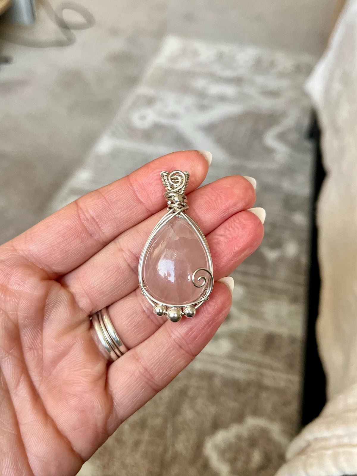 Rose Quartz Pendant Necklace